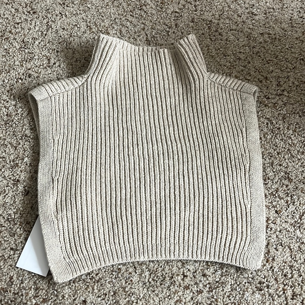 crème open sided layer top